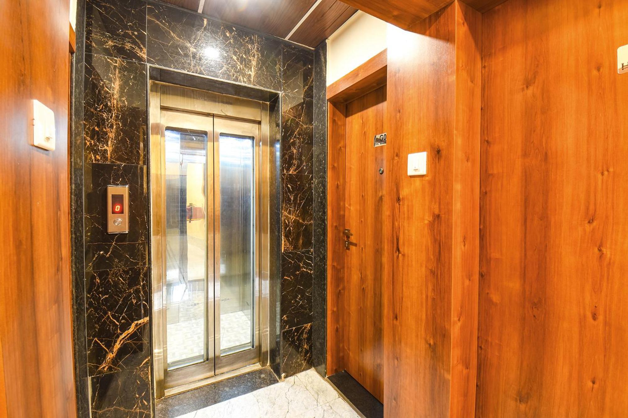 Fabhotel Prime Kharadi Residency - Nr Lohgaon Pune Exterior photo