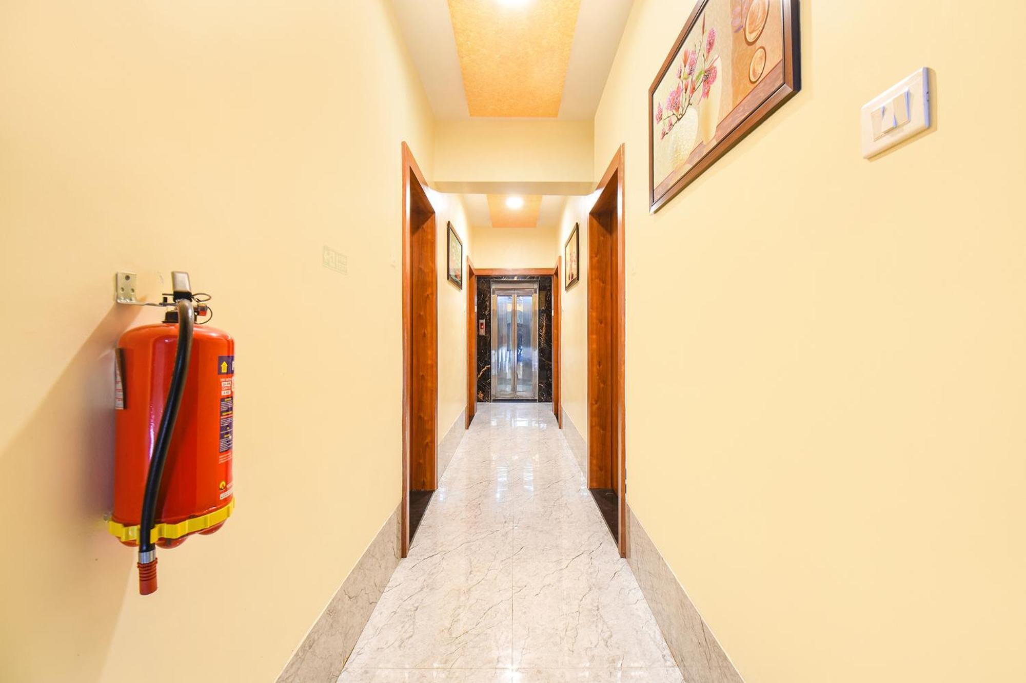 Fabhotel Prime Kharadi Residency - Nr Lohgaon Pune Exterior photo