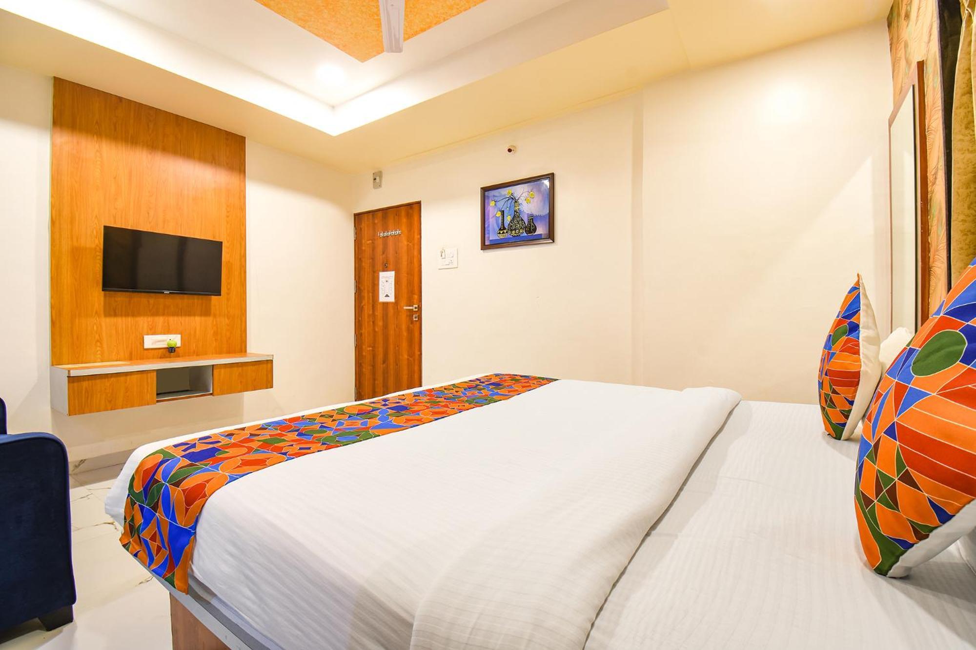 Fabhotel Prime Kharadi Residency - Nr Lohgaon Pune Exterior photo